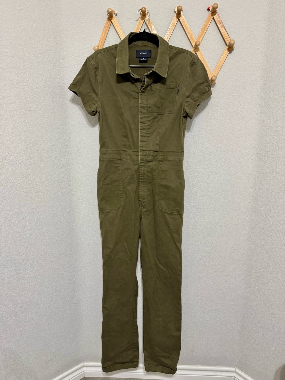 ATWYLD Pit Crew Jumpsuit Olive Green Coverall Style Short Sleeve Women's Size S - Picture 4 of 9